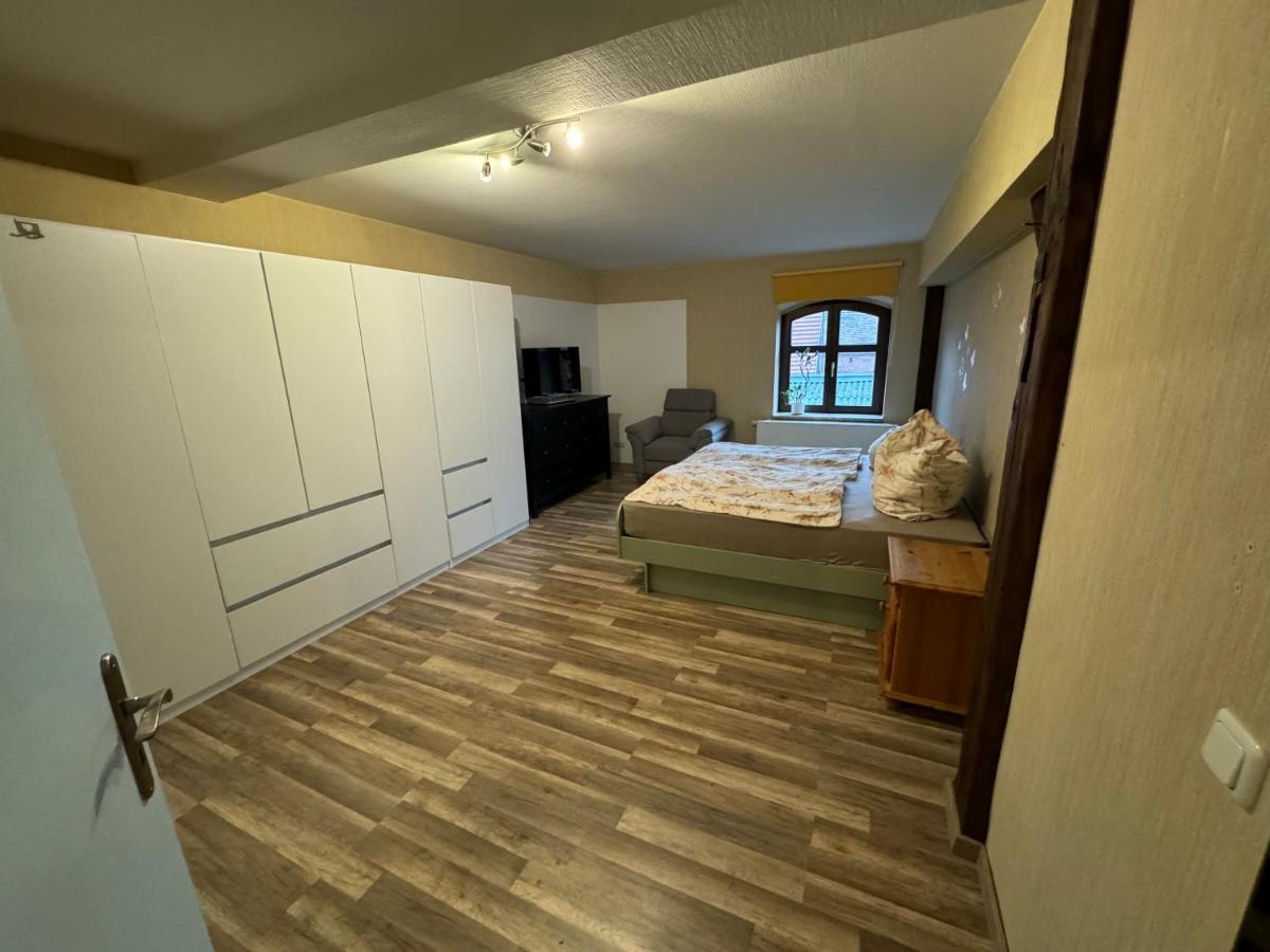 Zimmer In Tangermuender Innenstadt ภายนอก รูปภาพ
